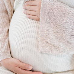 她调侃起马斯克👁的“小心思”🔰：他或许就是🎫想抢在竞争对🎊手Op🛩enAI之前IP🎂